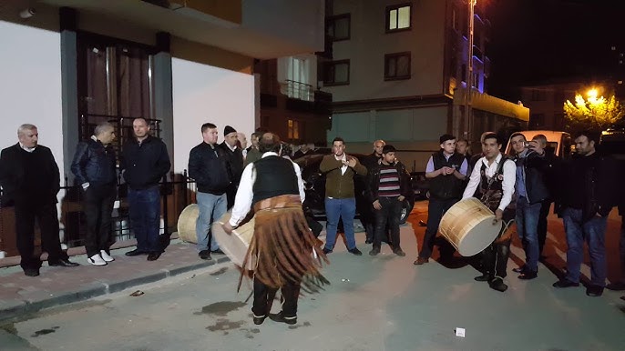 Davul zurna ekibi