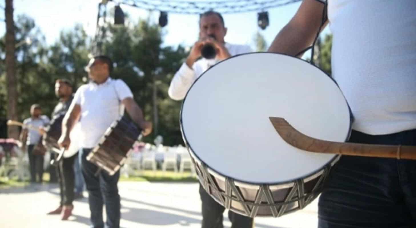 Davul zurna ekibi